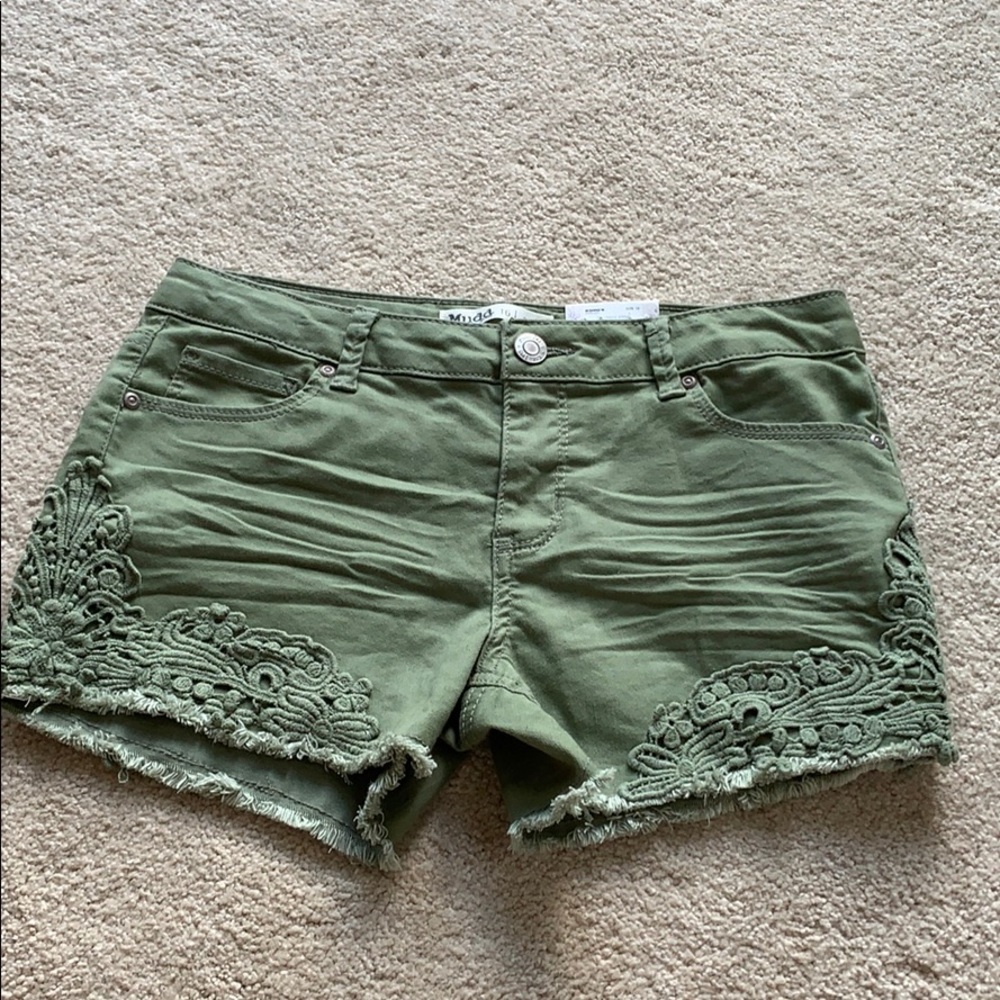 Girls shorts